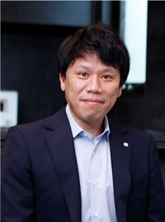 外山 朋矢様