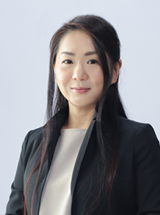 山田 愛子 様